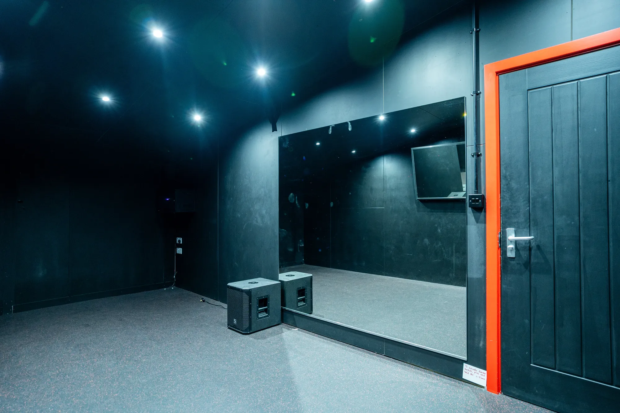 ULTRAFLEX DERBY facility 8