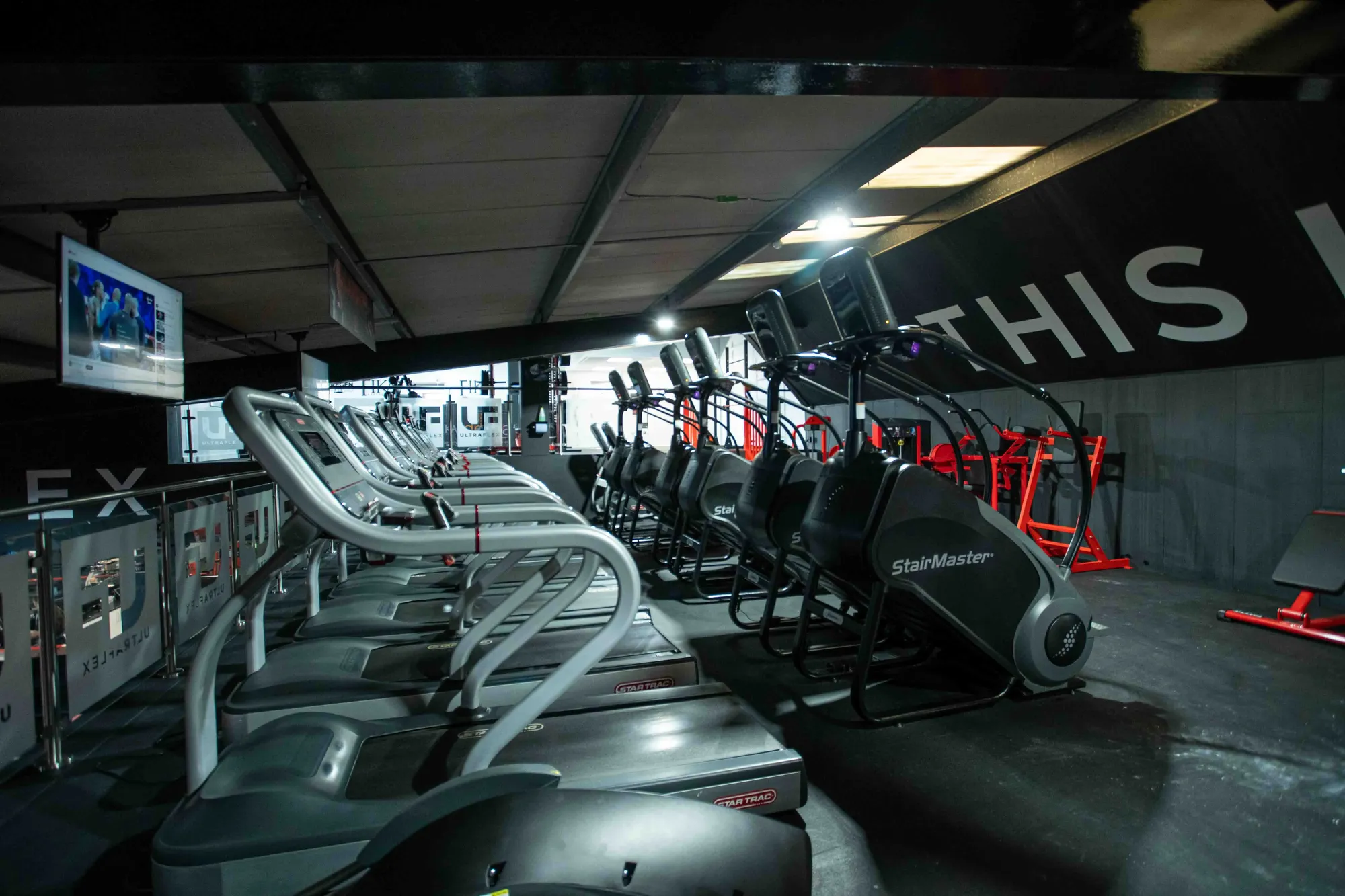 ULTRAFLEX NORTH LEEDS facility 8